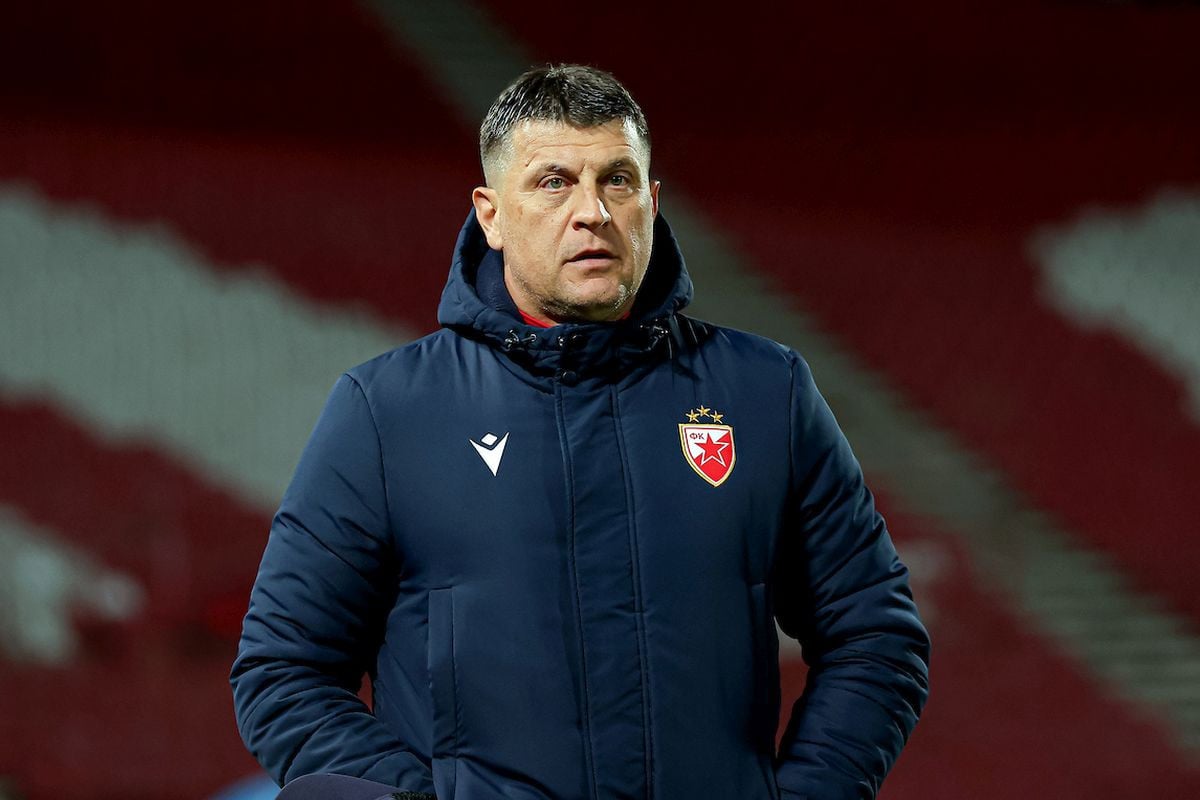 Crvena zvezda u krizi